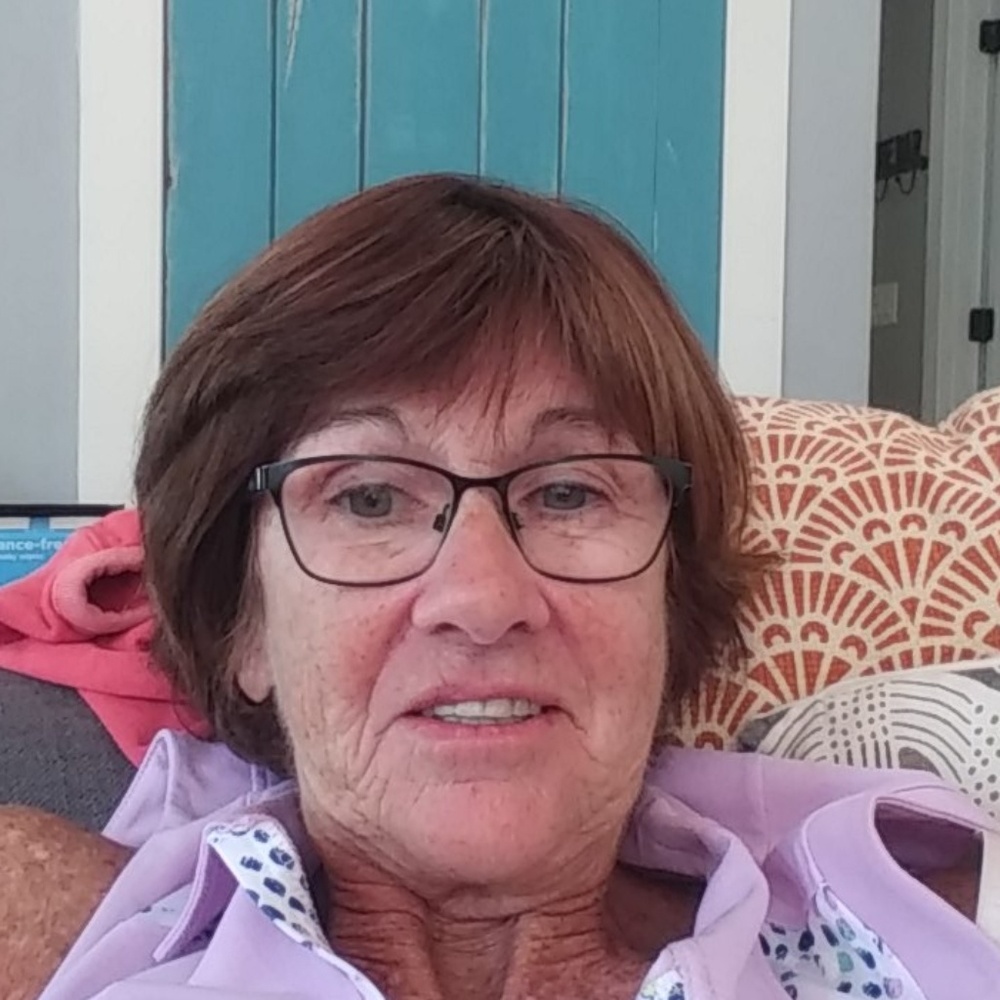 Meet your Posher, Janet